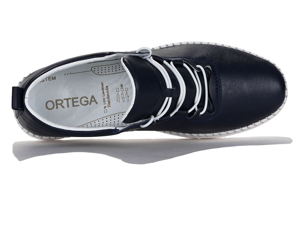 Кросівки жіночі шкіряні ORTEGA - фото